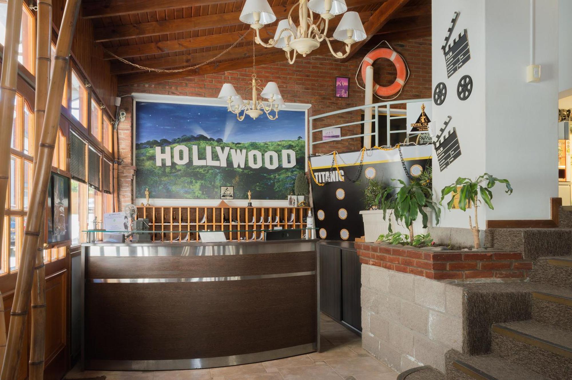 Hotel De Cine Las Golondrinas Villa Gesell Εξωτερικό φωτογραφία